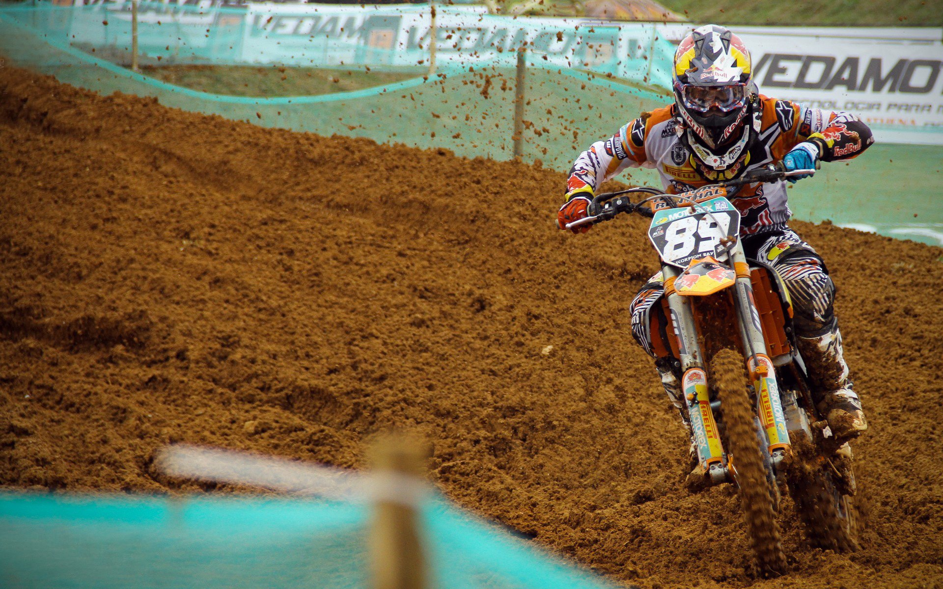 九游网页版官网-赛场之外运动员公益行动频频传递正能量引人关注，运动员公益广告